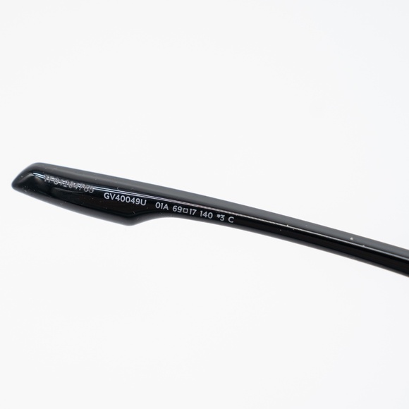 Givenchy Eyewear Giv Cut Shield Sunglasses GV40049U Black Unisex - Picture 8 of 10